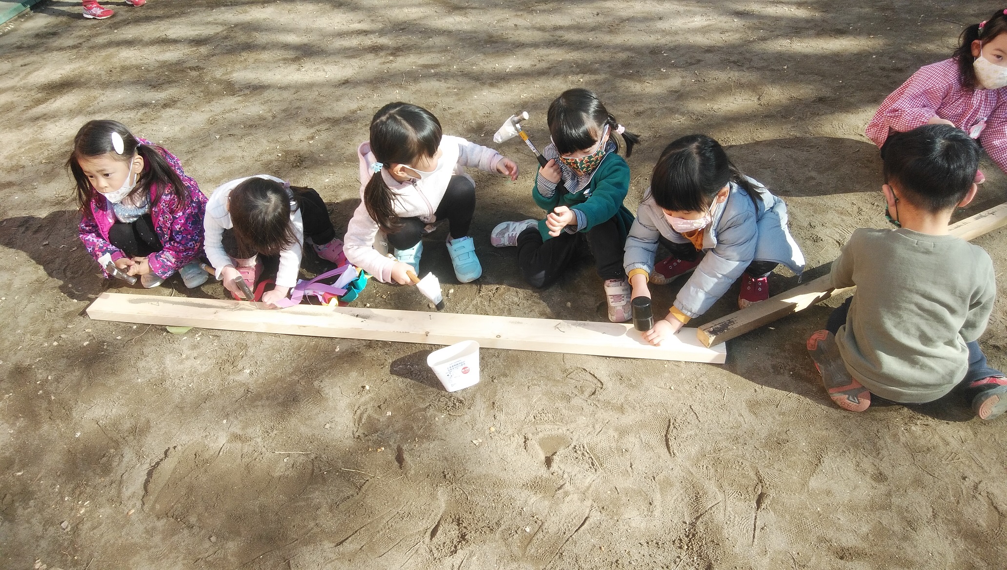 木の迷路とお家作り 寺尾幼稚園